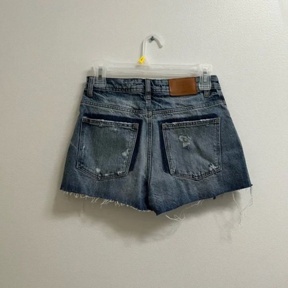 Zara Embroidered Jean Shorts US 2 - Picture 5 of 5
